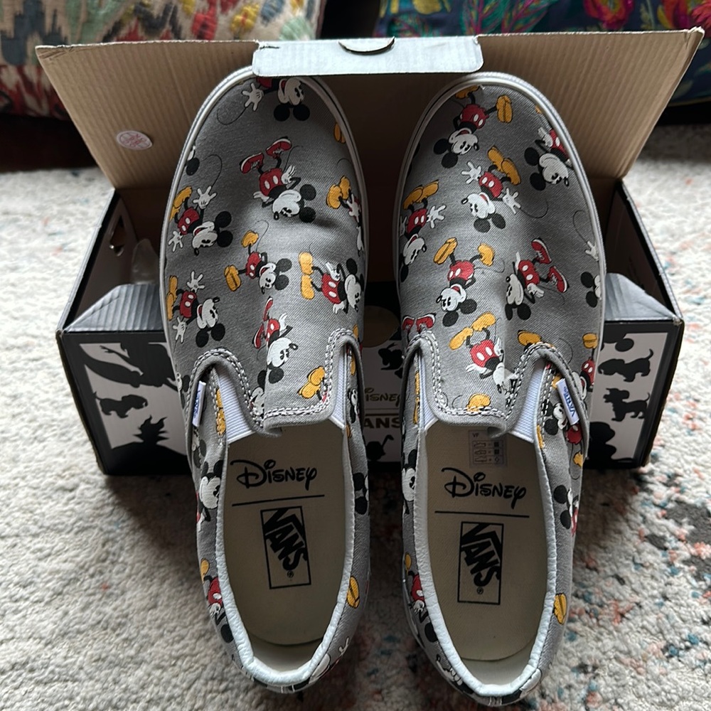 Vans Mickey Mouse Disney Classic Slip On Size 11 Men